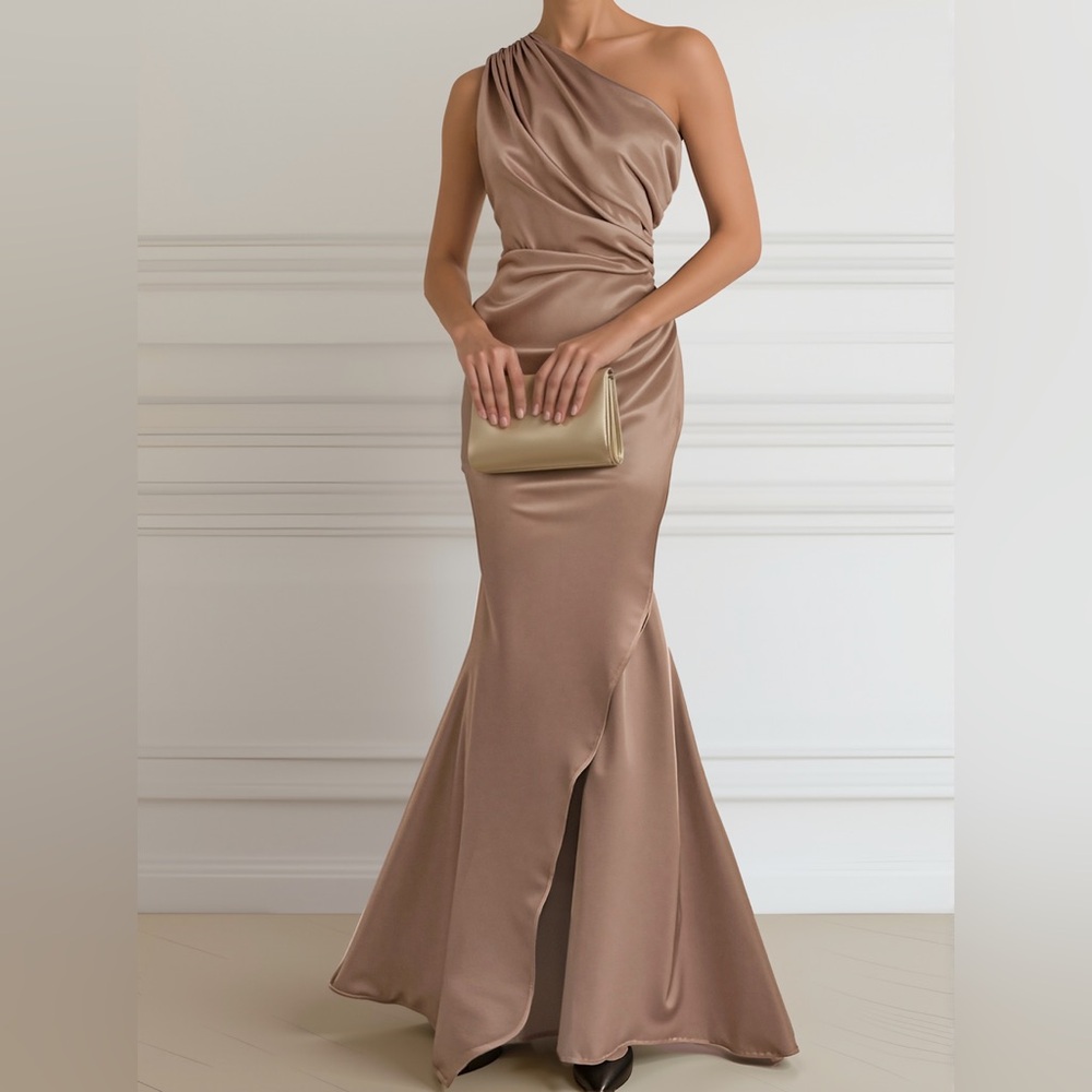 NWT Evening Gown | Size L | Elegant Champagne One-Shoulder | Prom Bridesmaid